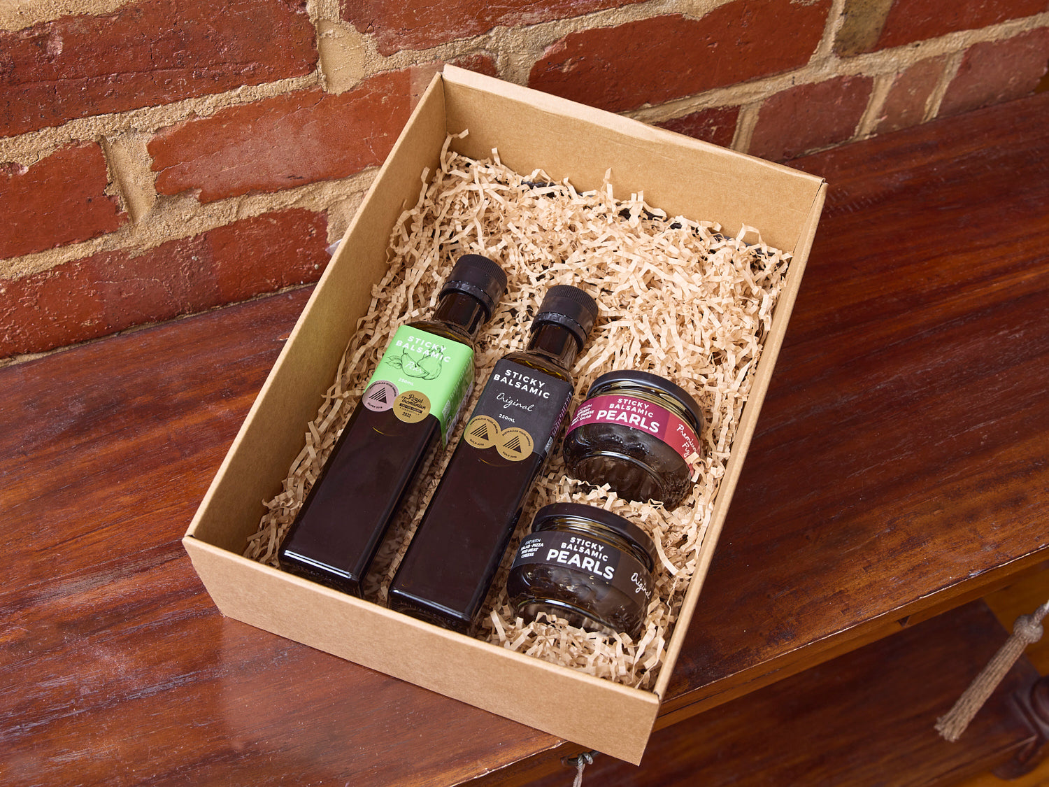 Golden Plains Sticky Balsamic Vinegar with Pearls Rare and Ready Gifts